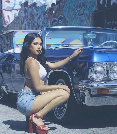 Lowrider Show Outfit, Low Rider Models, Low Rider Photoshoot, Lowrider Photoshoot, Low Rider Cars, Lowrider Show, 90s Latina Aesthetic, 90s Latina, Lowrider Models