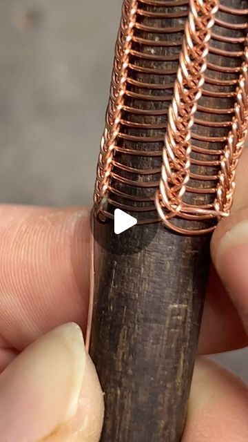 Viking Weave Jewelry, Viking Jewelry Diy, Viking Knit Tutorial, Jewelry Tricks, Viking Crafts, Viking Knit Jewelry, Viking Knit, Viking Bracelet, So Satisfying