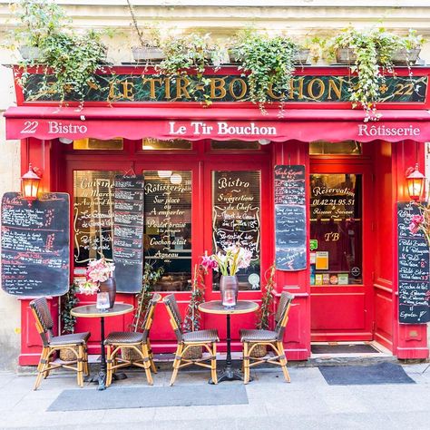 A Parisian Moment on Instagram: “Love Paris restaurants, menu signs and the culinary delights they promise. For all foodies, check out @lolozkitchen and meet our friend…” Urban Home Decor, Paris Art Print, Sidewalk Cafe, Decor Large Wall, Paris Wall Art, French Cafe, Wall Art Gallery, Cafe Art, Paris Cafe