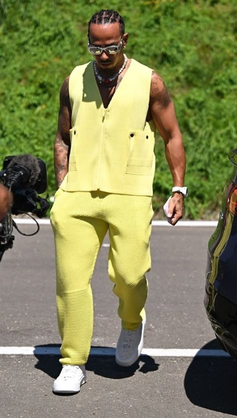 Lewis Hamilton 2023, F1 Fashion, Menswear Design, Light Skin Men, Hollywood Red Carpet, Sir Lewis Hamilton, Fashion Men Streetwear, Street Fashion Men, Swag Outfits Men