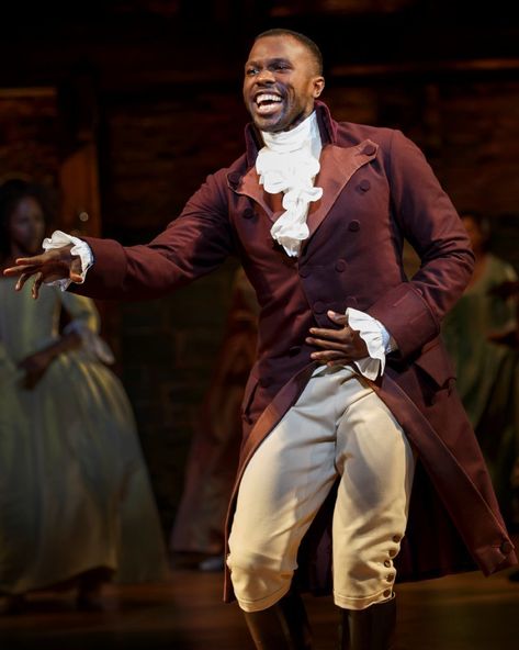 Hamilton Aaron Burr, Broadway Hamilton, Aaron Burr Sir, Hamilton Photos, Leslie Odom, Early American History, Leslie Odom Jr, Hamilton Cast, Dream Roles