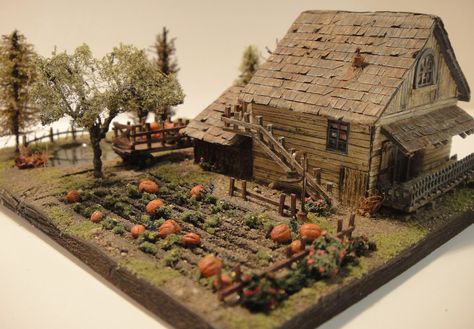 Farm Model Project, Miniature Cottage Diy, Miniature Landscape Model, Miniature Model Dioramas, Miniature Scenes Dioramas, Diorama Ideas Models, Miniature Diaroma, Model Houses Miniatures, Diorama House