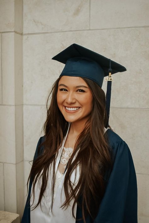 Kirsten Titus graduation headshot by Cami Toronto Photography Byui Graduation Photos, Byu Graduation Pictures, College Graduation Hairstyles, Nature Graduation Pictures, Graduation Pictures Studio, Hairstyles For Graduation Pictures, Cap And Gown Hair Hairstyles, Kirsten Titus, Outdoor Graduation Photoshoot Ideas