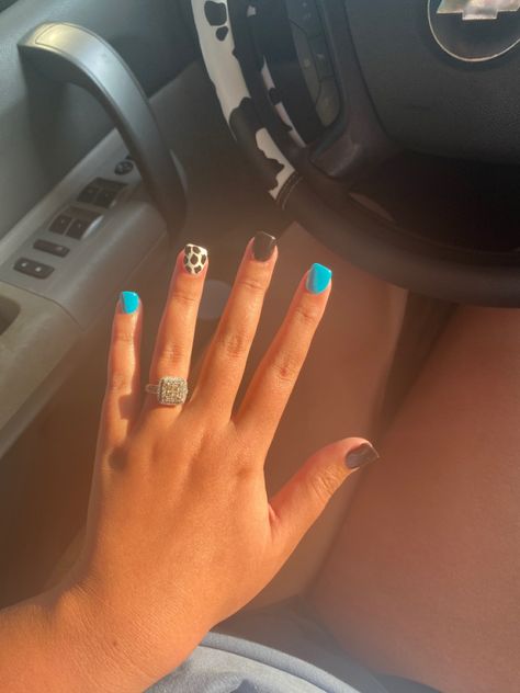 cowprint, turquoise, simple, western nails Western Nails With Turquoise, Navy Blue Western Nails, Western Gel Nails Short, Black And Turquoise Nails Western, Western Turquoise Nails, Western Nails Turquoise, Easy Western Nails, Western Nails Short, Birth Nails