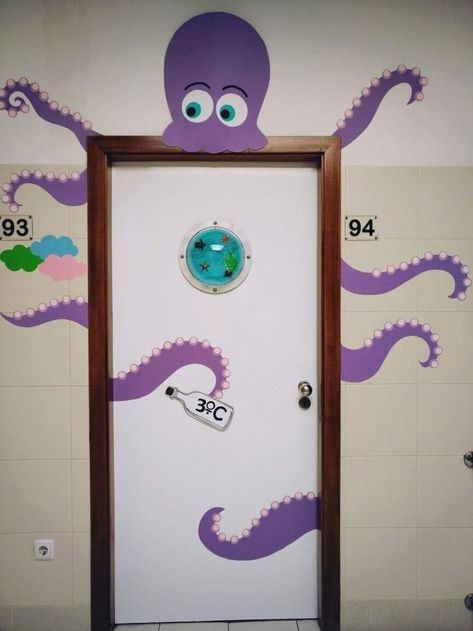 Under The Sea Crafts, Ocean Classroom, Under The Sea Decorations, Ocean Theme Classroom, Underwater Theme, School Doors, Sea Decor, Sea Crafts, Under The Sea Theme