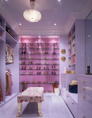 purple dressing room Dream Dressing Room, Dressing Room Closet, Dream Closets, Boutique Interior, Room Closet, Dressing Room Design, Room Interior Design, Closet Design, Color Of The Year