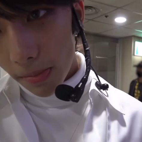 Hyunjin Tongue Piercing, Hyunjin Tongue, Tongue Piercing, Stray Kids, Quick Saves