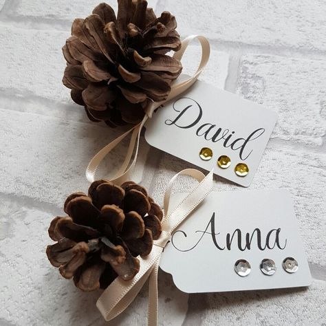 New Place Cards now available - soooo perfect for a glamorous Christmas Dinner table! Holiday Place Cards, Xmas Table Decorations, Christmas Name Tags, Glamorous Christmas, Christmas Place Cards, Rustic Wedding Decorations, Silver Christmas Decorations, Xmas Dinner, Metallic Christmas