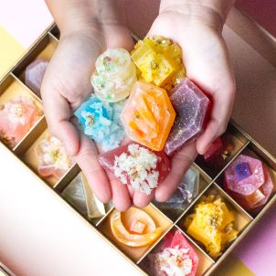 Silky Gem - Crystal Candy - About Us – Silky Gem Crystal Candy Japanese Treats, Candy Crystals, New Years Traditions, Crystal Candy, Candy Jelly, Japanese Candy, Vegan And Gluten Free, Gourmet Gifts, Dessert Decoration