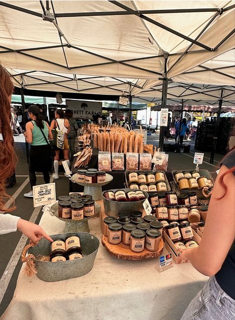 honey and jams at saturday local morning farmers market #honey #jam #jelly #activities #outing #morning #neighborhood Farmers Market Jam Display, Jam Display Farmers Market, Self Serve Honey Stand, Honey Stand Farmers Market, Honey Display Stand, Honey Store, Honey Jam, Farmers Market Stand, Market Stands