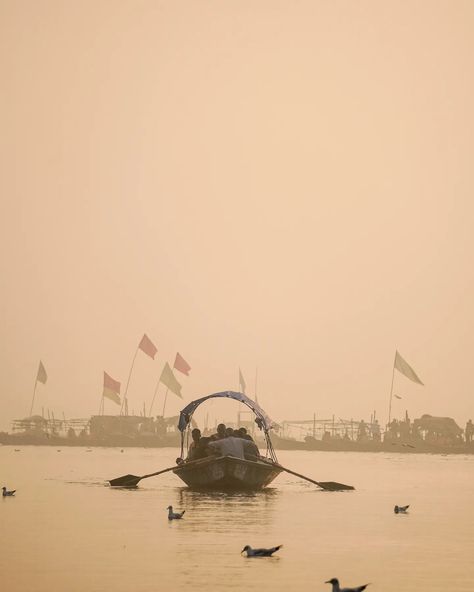 🌊🙏 Sangam in Prayagraj – Where Sacred Rivers and Souls Meet 🙏🌊 The Sangam at Prayagraj (formerly Allahabad) is a powerful and sacred confluence where three of India’s most revered rivers—Ganga, Yamuna, and the mythical Saraswati—meet. This holy site, known as Triveni Sangam, is considered the ultimate place for spiritual cleansing and renewal, attracting pilgrims and travelers from all over the world. ✨ Highlights of the Sangam in Prayagraj: 🔹 Meeting of Rivers: The Ganges flows with its pu... Spiritual Cleansing, All Over The World, Spirituality, Highlights, India, Travel