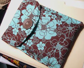 Sohl Design: Kindle Case Kindle Case Diy, Kindle Case Pattern, Zippered Tote Bag Pattern, Kindle Bag, Kindle Pouch, Kindle Paperwhite Cover, Gadget Pouch, Kindle Paperwhite Case, Diy Sewing Gifts