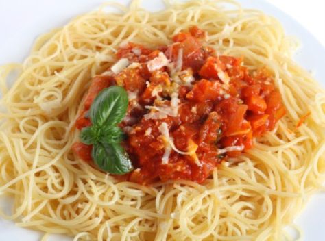 Olive Garden Cappellini Pomodoro | CopyKat Recipes | Restaurant Recipes Cappellini Pomodoro, Capellini Pomodoro Recipe, Pomodoro Recipe, Light Pasta Dishes, Olive Garden Salad Dressing, Copycat Recipes Olive Garden, Light Pasta, Olive Garden Recipes, Pastas Recipes