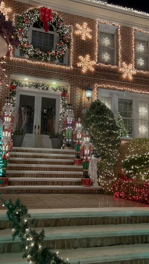 Holiday things to do NYC, Christmas lights NYC, Dyker Heights Holiday Brooklyn Christmas, Dyker Heights, Outdoor Christmas Decoration Ideas, Outdoor Decoration Ideas, Christmas Entry, Lights For Christmas, Christmas House Lights, Christmas Dreaming, Nyc Christmas