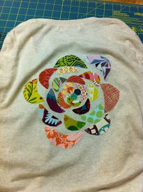 Sweatshirt Embellishment Ideas, Applique Tshirt Ideas, Reverse Applique Designs, Sweatshirt Applique, Embroidered Ideas, Embroider Ideas, Applique Hoodie, Quilted Clothing, Applique Sweatshirt