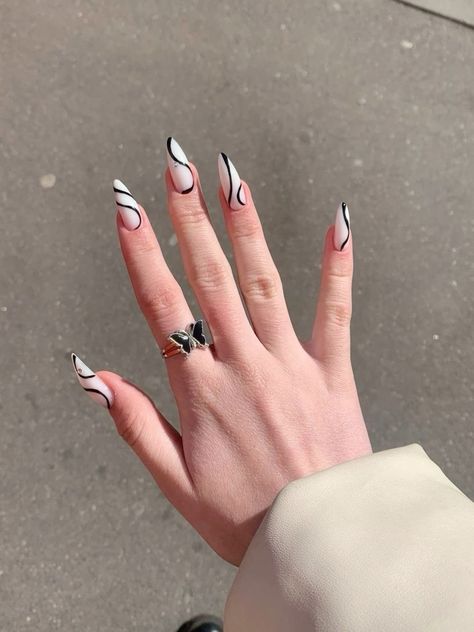 Rocket Ships, Elon Musk, Tesla, Cute Nails, Press On Nails, Luxury Cars, Manicure, Nail Polish, Nail Art