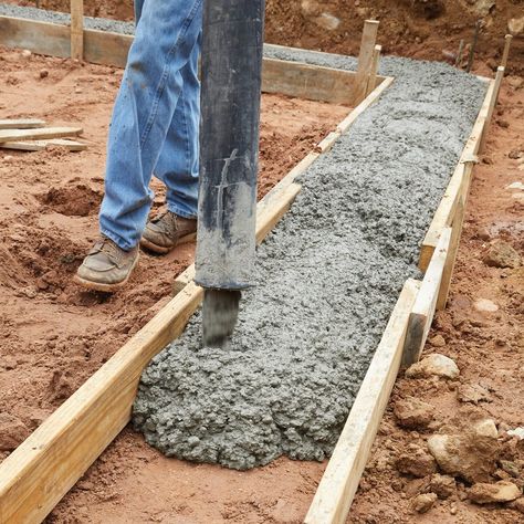 What Goes Into Pouring a Strong Foundation? Cinder Block Foundation, Brick Foundation, Pouring Concrete Slab, Footing Foundation, Garden Activity, Diy Foundation, Pouring Concrete, Boarding Kennels, Basement Construction