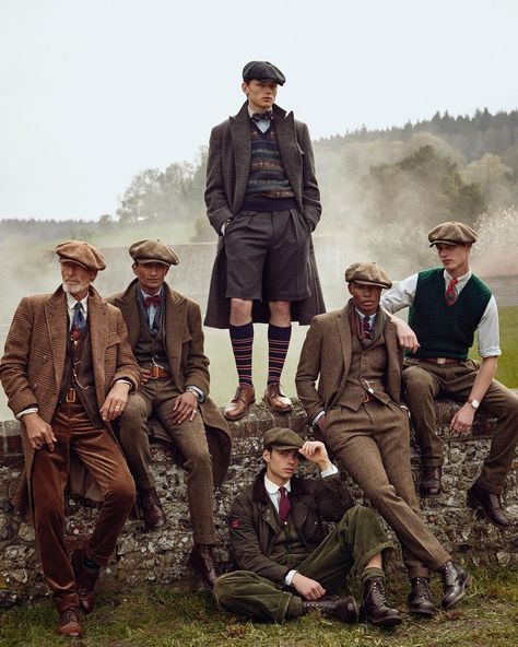 Mens English Country Fashion, British Men Aesthetic, Outdoorsmen Style, Countryside Outfit, Elevator Boys, British Country Style, Country Gentleman, Tweed Outfit, British Style Men