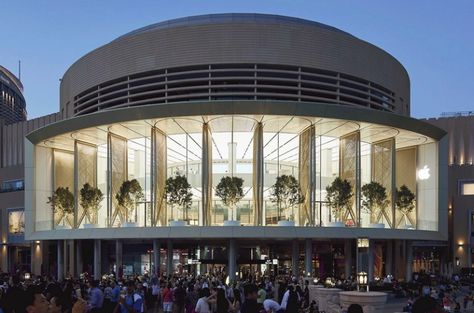 Apple Dubai Mall by Foster + Partners opens today Mall Exterior, Mall Architecture, Arch Exterior, Mall Facade, Shopping Mall Design, Mall Stores, Foster Partners, Fountain Design, Mall Design