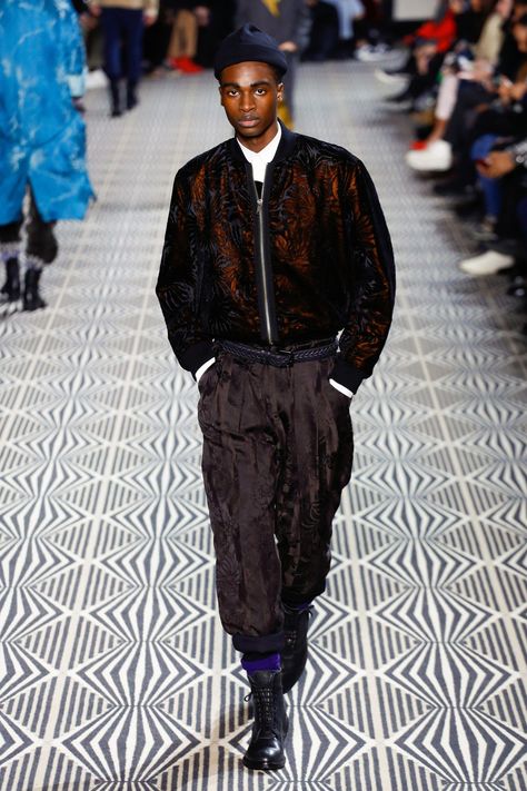 In Fashion Mens Coats Product ID:8158504921 #MensFashionTrendy Haider Ackermann Menswear, Men Fashion 2020, Menswear Runway, Fashion Inspiration Board, Haider Ackermann, Latest Mens Fashion, Menswear Fashion, Men Shirt Style, Menswear Collection