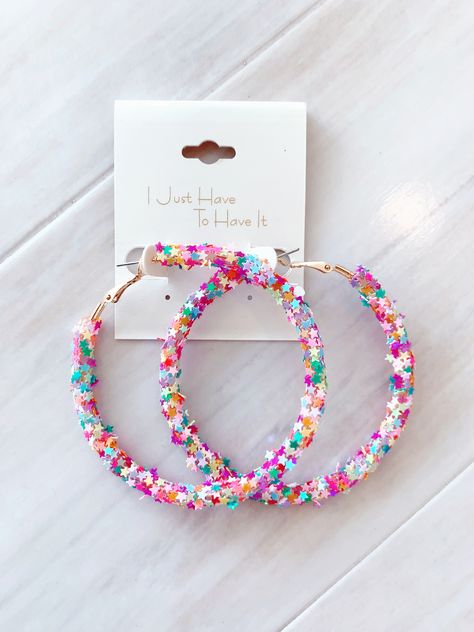 Preppy Heels, Preppy Accessories, Preppy Jewelry, Jewelry Accessories Ideas, Dope Jewelry, Cute Preppy Outfits, Girly Jewelry, Dream Jewelry, Jewelry Inspo