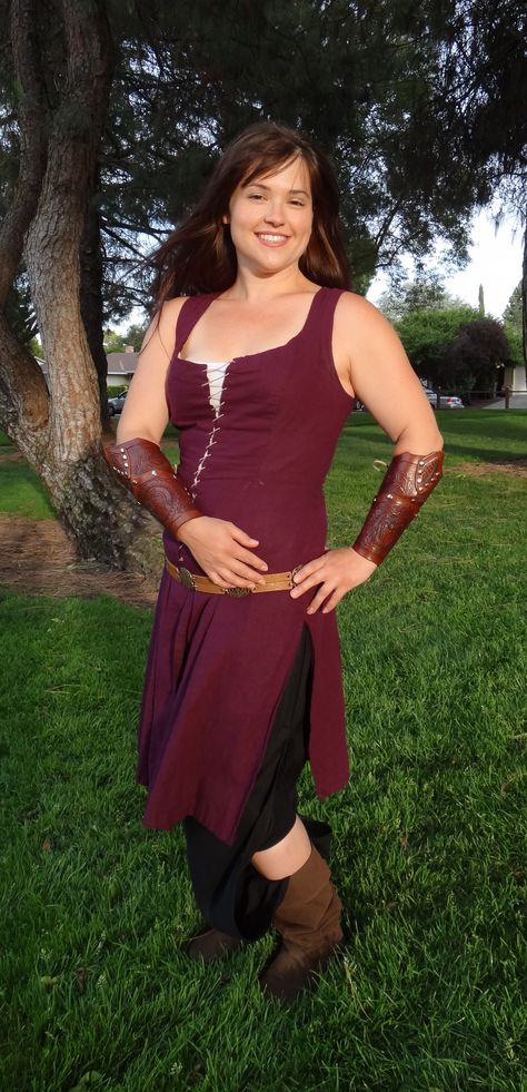 Summer garb. Lace-up, linen blend tunic dress and split harem pants. https://www.facebook.com/pages/Freyja-Battlewear/748606515224110 https://www.etsy.com/shop/FreyjaBattlewear Belegarth, Dagorhir, LARP Viking Character, Viking Dress, Medieval Clothes, Fantasy Clothing, Custom Creations, Tunic Dress, Larp, Historical Fashion, Linen Blend