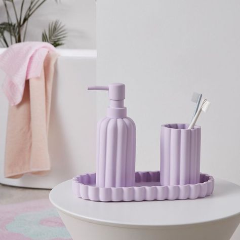 Lilac Bathroom, Purple Bathroom Accessories, Pastel Bathroom, Lavender Bathroom, Marble Bathroom Accessories, Purple Room Decor, Purple Bedrooms, Purple Bathrooms, Purple Accessories