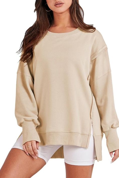 Preppy clothes long sleeve crew neck. Junior Clothes, Wholesale Sweatshirts, Fashion Amazon Finds, Fall Party Ideas, Yellow Crewneck, Diy Sewing Gifts, Fall Pullover, Modest Clothes, Fall Must Haves