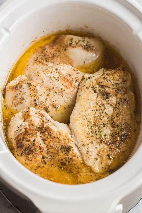 Crockpot Skinless Boneless Chicken Breast Recipes, Summer Dinners Recipes, Slow Cooker Chicken Breast, Chicken Breast Recipes Slow Cooker, Best Crockpot Chicken, Chicken Breast Slow Cooker, Chicken Crockpot Recipes Healthy, Chicken Breast Crockpot Recipes, Crockpot Chicken Breast