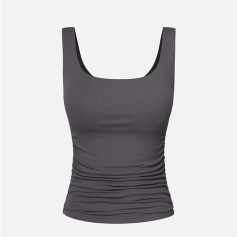 Size Large New With Tags A Longer Version Of Their Best Selling Ruched Sides Square Brami Tank Top Square Neckline Flattering Cinched Sides Removable Bra Padding Included Sleeveless Double Lined, Non See Through Easy-To-Wear Wardrobe Staple Free With Any Purchase Over $20! Black And Gray Clothes, Double Lining Top, Downtown Shirts, Simple Tank Tops, Gray Tank Top, Body Outfit, Long Tank Tops, Outfit Collage, Baggy Clothes