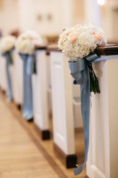 Church Wedding Decorations Aisle, Planning Pictures, Church Aisle Decorations, Wedding Church Aisle, Church Aisle, Wedding Church Decor, Pew Decorations, Wedding Pews, Photography Decoration