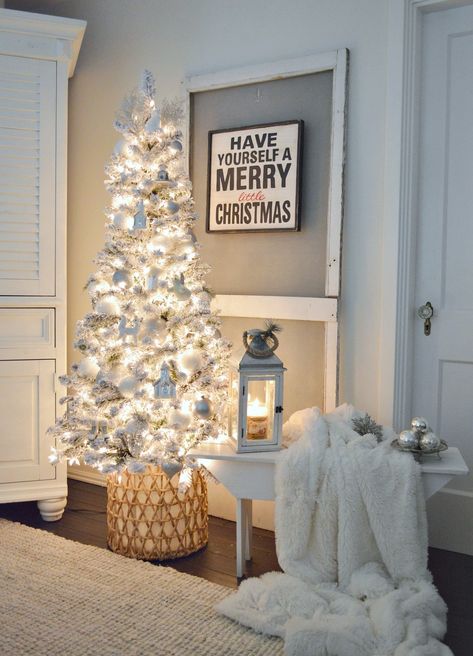 Cozy Cottage Christmas Living Room Home Tour Holiday Living Room, Farmhouse Christmas Tree, Christmas Decor Inspiration, Easy Christmas Decorations, Cottage Christmas, Christmas Decorations Living Room, White Christmas Trees, Flocked Christmas Trees, Christmas Living Rooms