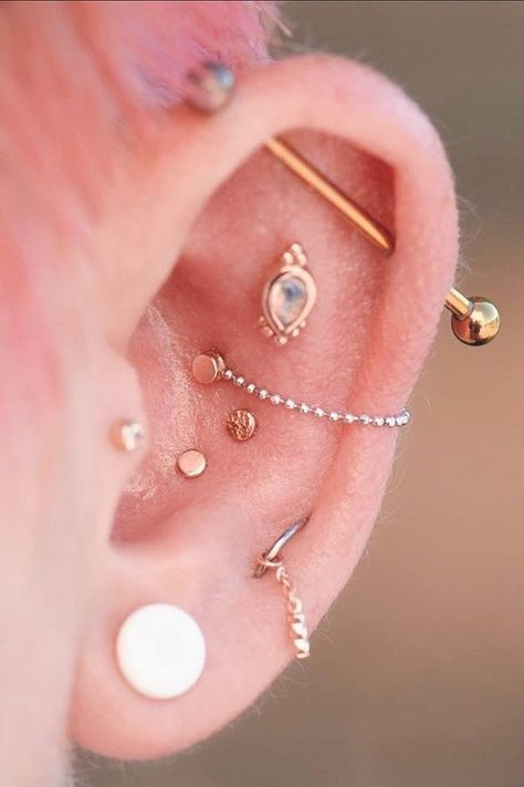 Triple Conch, Triple Conch Piercing, Industrial Flat, Ear Curation, Flat Piercing, Lobe Piercings, Cool Ear Piercings, Pretty Ear Piercings, Tragus Conch