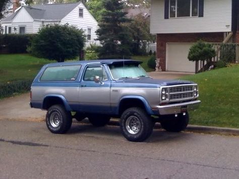 MY 79 Plymouth Trail Duster - Dodge Ram, Ramcharger, Cummins, Jeep, Durango, Power Wagon, Trailduster, all Mopar Truck & SUV Owners. Dodgeram Plymouth Trailduster, Dodge 300, Mighty Machines, Old Dodge Trucks, Dodge Ramcharger, American Trucks, Overland Truck, Keith Moon, Dodge Truck