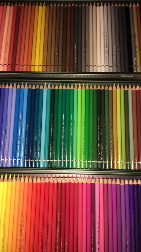 Color Pencils Aesthetic, Colored Pencil Aesthetic, Realism Drawings, Art Supplies List, Coloring Stuff, Crayola Colored Pencils, Coloring Pencils, Pencil Drawing Tutorials, Art Painting Tools