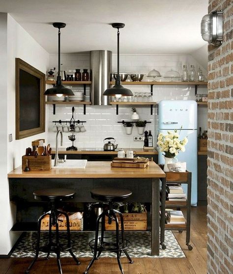 Small Apartment Kitchen Decor, Small Kitchen Decoration, Modern Kitchen Backsplash, Warm Industrial, Small Modern Kitchens, Industrial Kitchen Design, Small Apartment Kitchen, Industrial Style Kitchen, Kitchen Decor Apartment