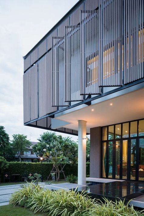 archimontage reveals the tiwanon house, a hedonistic haven in bangkok Design Fields, Tropical House, Design Exterior, Building Facade, Balcony Design, Architecture Exterior, Facade Architecture, Facade Design, Modern Exterior