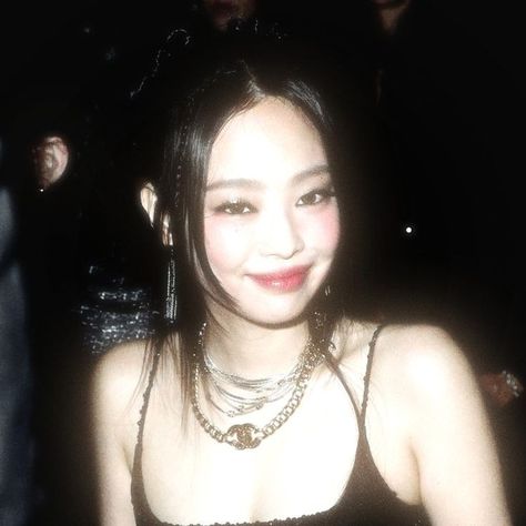 Jennie Pfp Icon, Jennie + Core + Aesthetic, Aesthetic Kpop Blackpink, Jennie Pfp, Lq Aesthetic, Icons Jennie, Jennie Icon, Jen Videos, Jennie Kim Blackpink