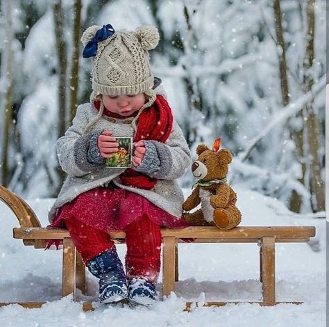 Christmas Shoot, Winter Photoshoot, Winter Photo, Winter Photos, Christmas Photography, Christmas Photoshoot, Christmas Tree Farm, Winter Pictures, Winter Kids