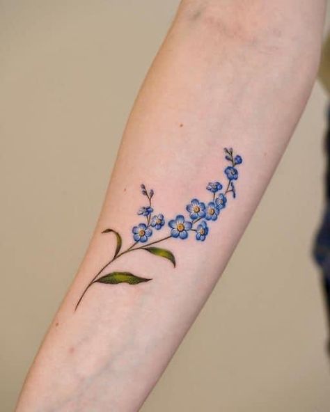 Flower Tattoo Placement, Floral Watercolor Tattoo, Forget Me Not Tattoo, Tiny Flower Tattoos, Wreath Tattoo, Flower Tat, Korean Tattoo Artist, Cross Tattoos For Women, Flower Wrist Tattoos