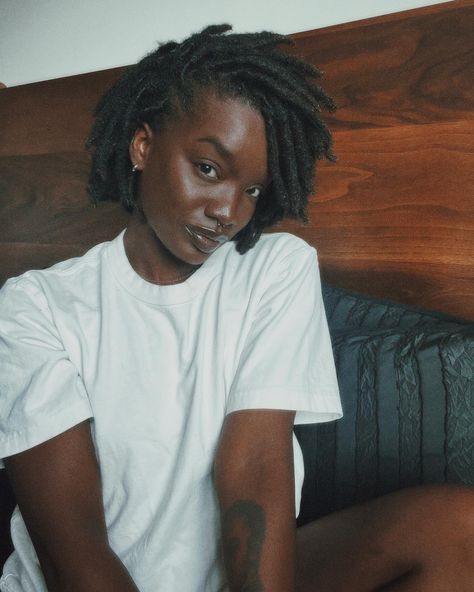 swipe left Short Locs Women, Loc Styles Short Hair, Short Thick Locs, Loc Inspo Black Women, Short Dreads Styles For Women, Short Locs Styles, Wicks Locs, Coil Locs, Loc Styles Short