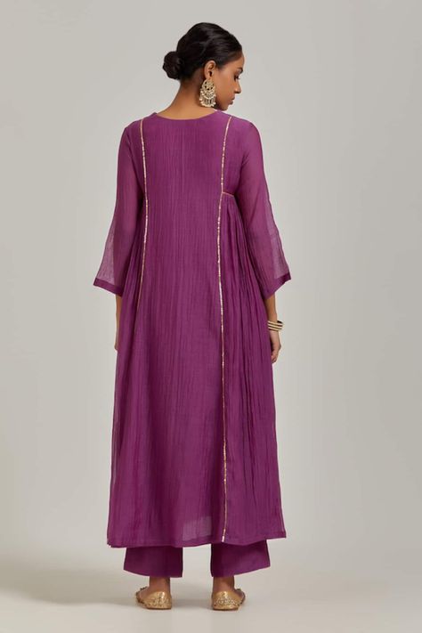 Buy Purple Chanderi Plain Pant For Women by Ikshita Choudhary Online at Aza Fashions. Plain Suit Designs Indian, Chanderi Suits Design, Kalidaar Kurta, Kaftans Dresses, Plain Suit, Kurta And Palazzo, Kurta Patterns, Kurta Pant Set, Kurta For Women