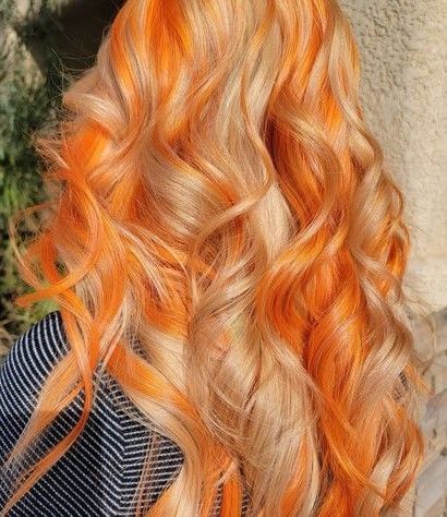 Cheveux Oranges, Hair Color Orange, Split Dyed Hair, Vivid Hair Color, Ginger Hair Color, Dyed Hair Inspiration, Pretty Hair Color, Halloween Hair, Summer Hair Color