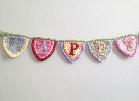 Crochet Happy Birthday, Crochet Bunting, Happy Birthday Bunting, Birthday Flags, Winter Crochet, Birthday Bunting, Felt Letters, Free Gift Wrapping, Knitting And Crochet