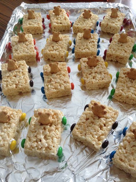 Scouting on Pinterest | 99 Pins Derby Snacks, Cars Birthday Party Food, Lion Scouts, Music Snacks, Birthday Party Food Ideas, Cub Scouts Bear, Cub Scout Crafts, Scout Projects, Cub Scout Activities