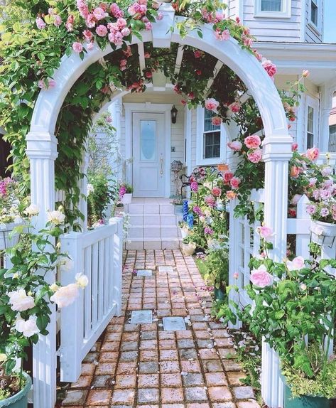 Botanical Garden Design, Ideas Garden Design, Garden Archway, Garden Vegetables, Fall Garden Vegetables, Recycled Garden, Dream Cottage, Garden Structures, Autumn Garden