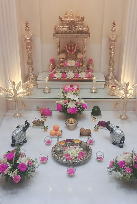 Laxmi Puja Decoration At Home, Pooja Decoration At Home, Varalakshmi Pooja Decoration, Pooja Door Design, Indian Room Decor, Diwali Decorations At Home, Housewarming Decorations, Temple Decor, Temple Design For Home