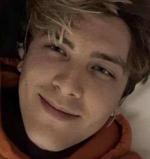 Ahs Actors, Cody Fern, Favorite Actors, Horror Story, American Horror, American Horror Story, Fern, Actors & Actresses, Actresses