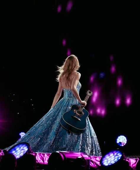 I was enchanted to meet you, Sydney! 💜 #TaylorSwift #TaylorSwiftErasTour #SydneyTSTheErasTour #TSTheErasTour | Instagram Female Rage, Taylor Swift Speak Now, Swift Photo, Speak Now, Taylor Swift Concert, Taylor Swift Album, Taylor Swift Wallpaper, Long Live Taylor Swift, Live Taylor