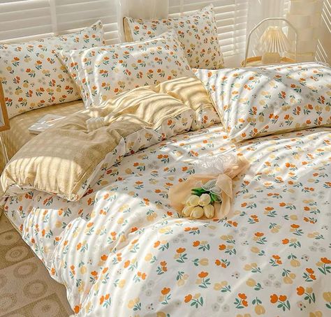 Orange Flowers on White Cotton Duvet Cover Set Yellow - Etsy UK Bedsheet Ideas, Cottagecore Bedding, Bedding Dorm, Aesthetic Bedding, Cover Aesthetic, Floral Bedding Sets, Full Bedding Sets, Dekorasi Kamar Tidur, Cute Bedroom Decor